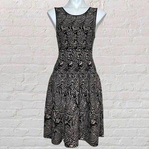 Issa London Fit & Flare Knit Dress, Graphic pattern  size L